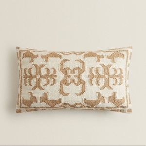 ZARA | jute throw pillow
